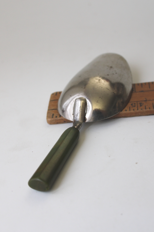 A-J vintage metal measuring scoop w/ green bakelite handle, depression era kitchen utensil