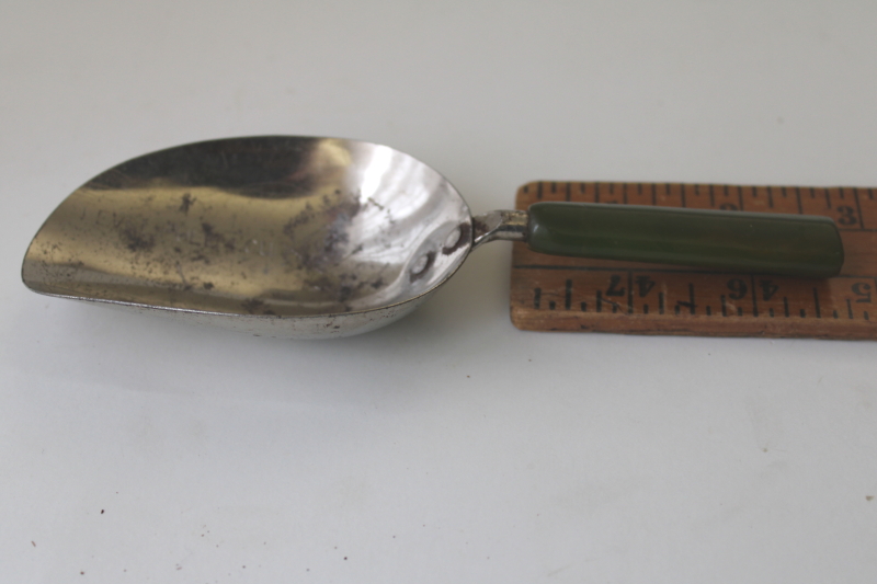 A-J vintage metal measuring scoop w/ green bakelite handle, depression era kitchen utensil