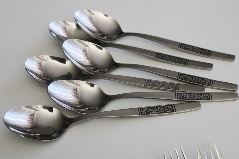 Amefa Royal Damask stainless flatware mod vintage, soup spoons, teaspoons, salad forks