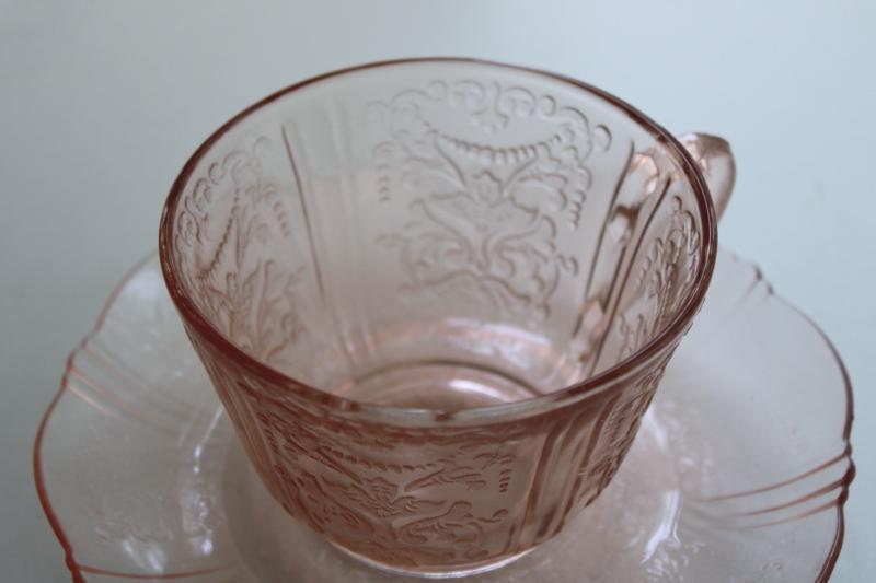 American Sweetheart vintage pink depression glass cups & saucers Macbeth Evans