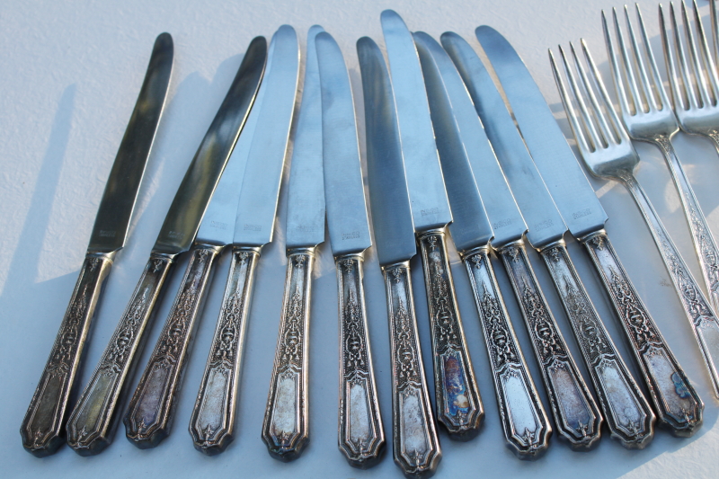 Ancestral pattern 1947 Rogers silver plated flatware, 1920s vintage silverware