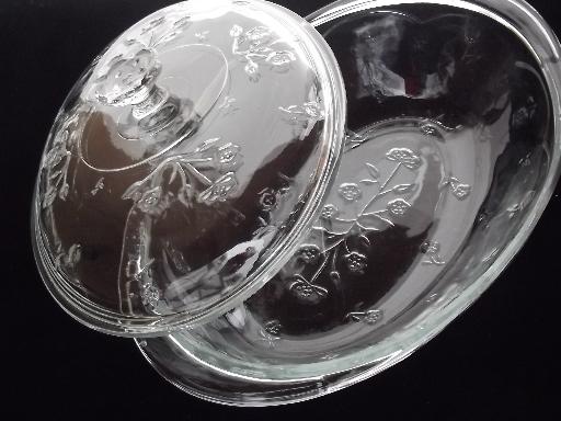 Anchor Hocking 2 qt oval casserole w/ lid, Savannah flowered clear glass