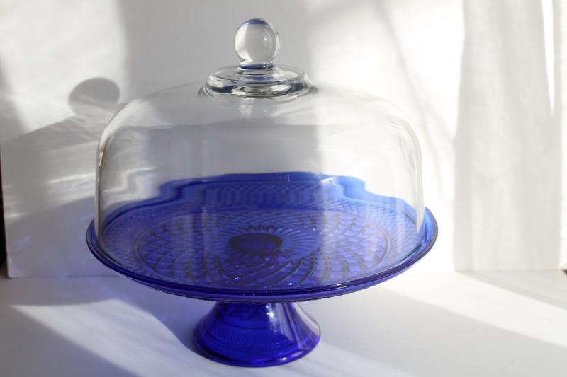 Anchor Hocking Wexford cobalt blue cake stand w/ clear glass dome cover, 1980s vintage