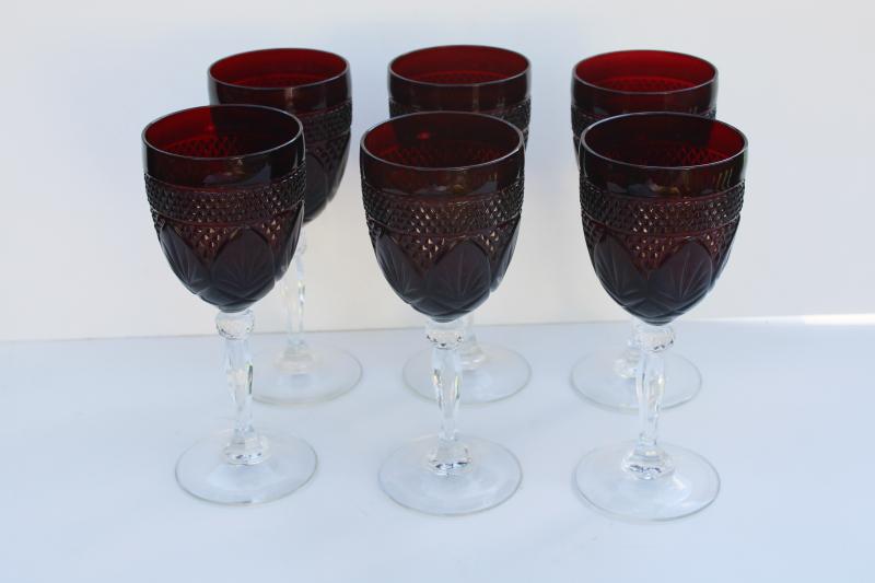 Antique pattern ruby red glass goblets, water or wine glasses vintage Luminarc France