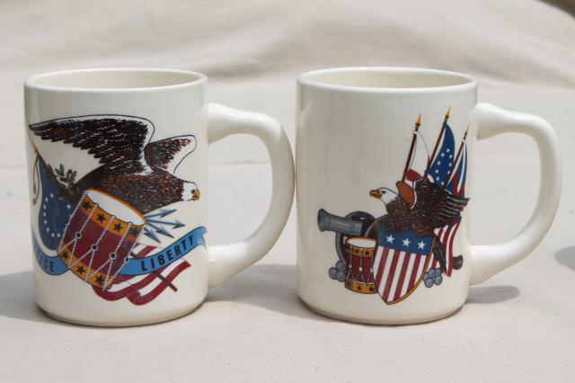 Bicentennial vintage USA patriotic mugs, ceramic coffee cups w/ American flags & emblems