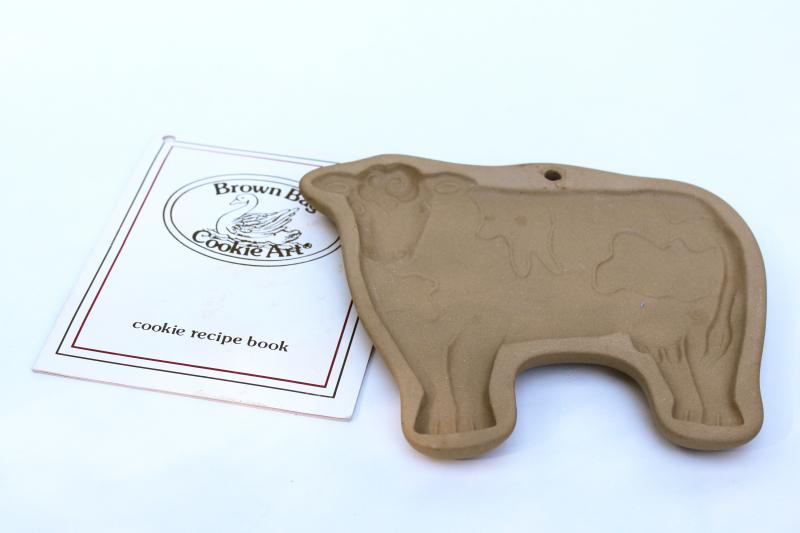 Brown Bag cow cookie mold, stoneware mold w/ original vintage recipe booklet