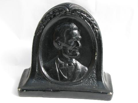 Bust of Lincoln, pair vintage chalkware book ends, painted plaster
