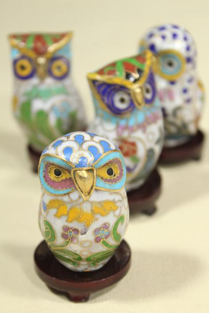 Chinese cloisonne enameled brass figurines, 1980s 1990s vintage collection of owls