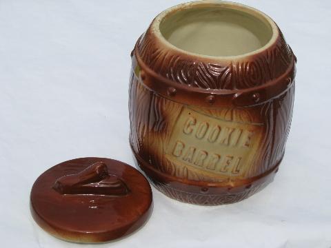 Cookie Barrel vintage pottery kitchen cooky jar