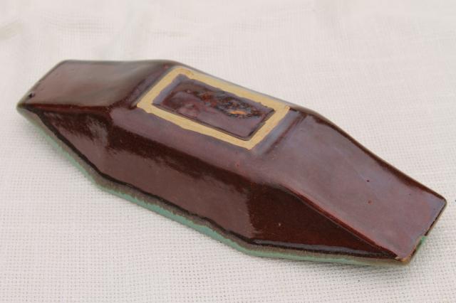 Country Fare or Red Wing Village Green stoneware pottery celery dish, pickle or relish