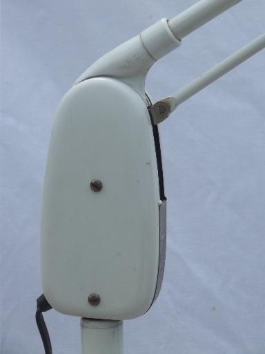 Dazor magnifier work light M-1450-H, vintage industrial  Dazor floating fixture