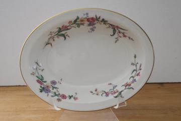 Devon Sprays pattern vintage Wedgwood bone china, English country style floral oval bowl