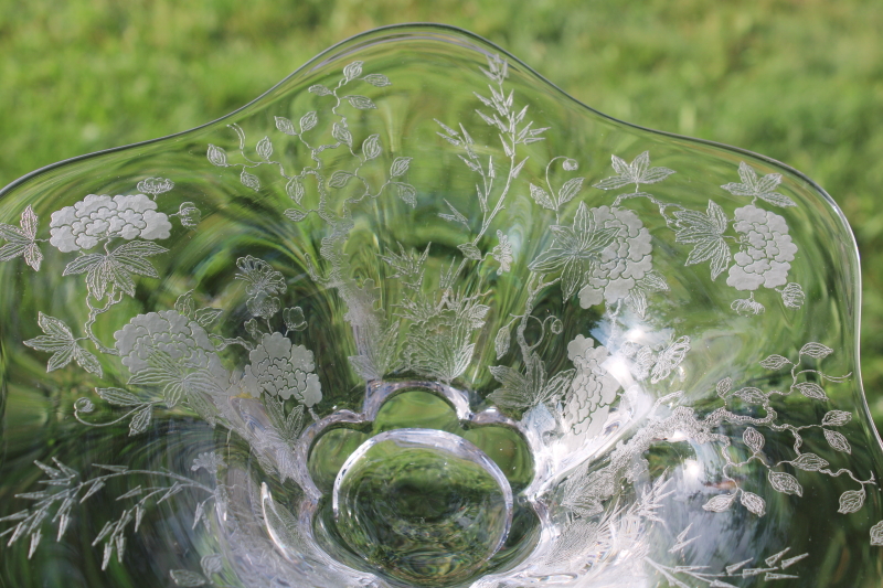 Duncan Miller Canterbury Indian Tree etched glass console bowl, mid century vintage elegant glass centerpiece