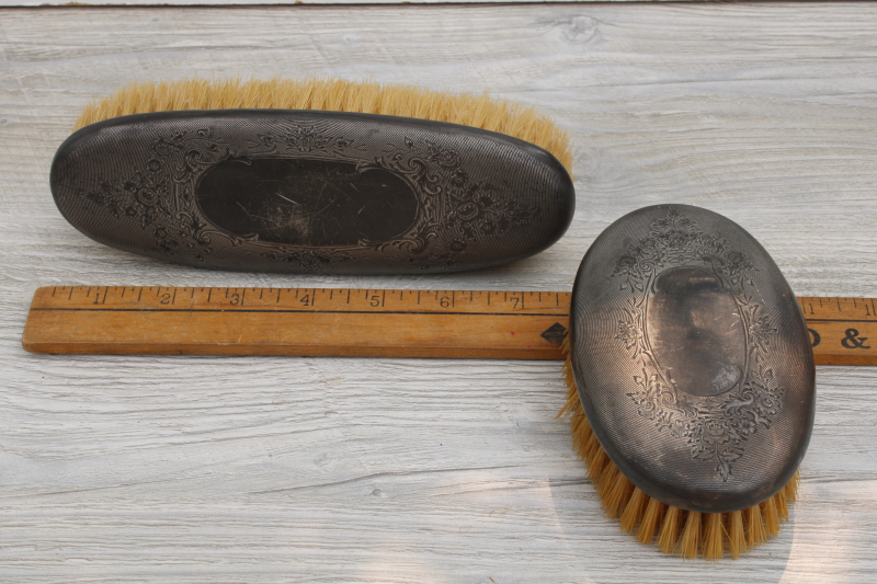 Edwardian vintage early 1900s clothes brush set w/ natural bristles, antique brushes w/ worn silver