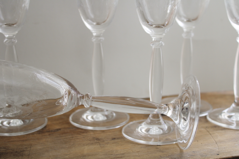 https://laurelleaffarm.com/item-photos/Eliza-etched-glass-champagne-flutes-set-of-6-glasses-vintage-Pier-1-crystal-stemware-Laurel-Leaf-Farm-item-no-rg1201104-3.jpg