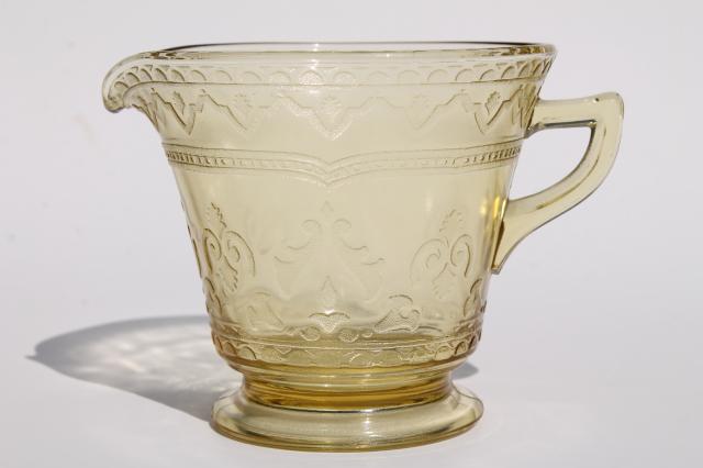 Federal Patrician vintage depression glass cream pitcher & sugar bowl set, amber yellow