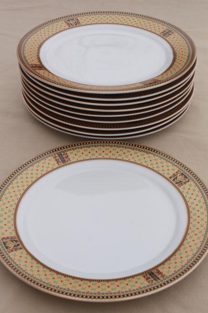 GNA fine porcelain plates w/ gold patterned border, set of 10 dinner plates