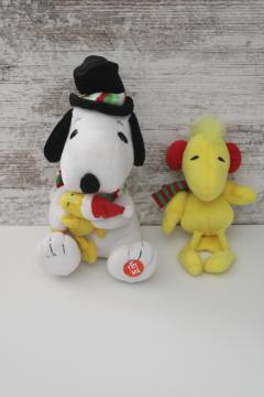 Gemmy Christmas Snoopy animated dancing plush plays Linus  Lucy, toy Woodstock