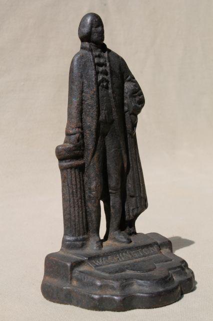 George Washington figural cast iron book end, single statue figure from set of vintage bookends