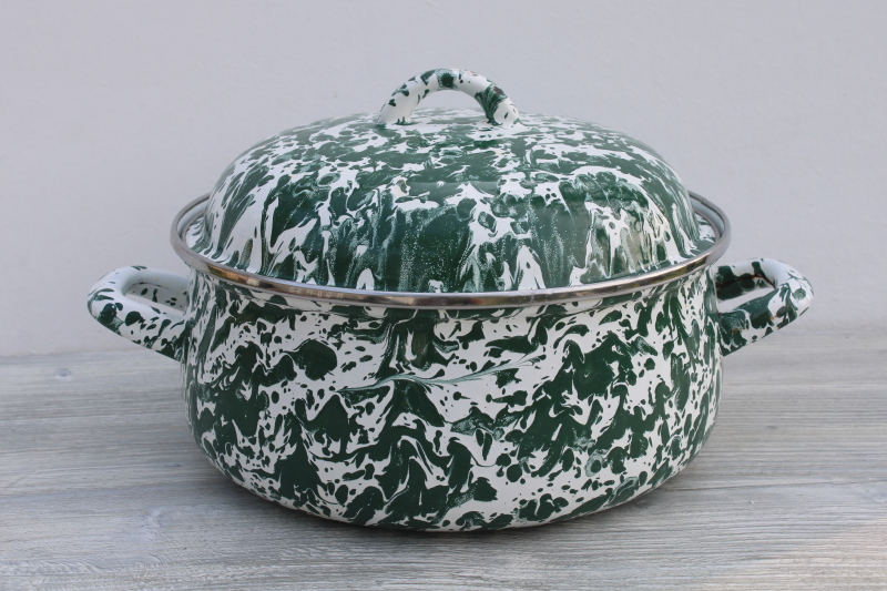 Golden Rabbit splatterware enamel steel dutch oven pot w/ lid, vintage style green white swirl