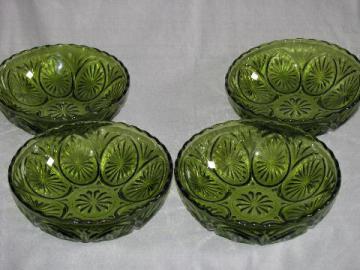 Green pres-cut pattern glass bowls