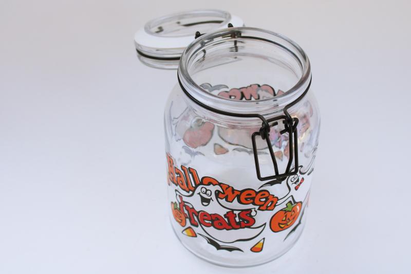 Halloween Treats print glass candy jar, vintage Anchor Hocking bail lid hermetic jar