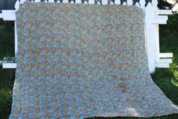 Hawaiian tiki print matching cotton feed sacks, vintage feedsack fabric tied quilt for cutter
