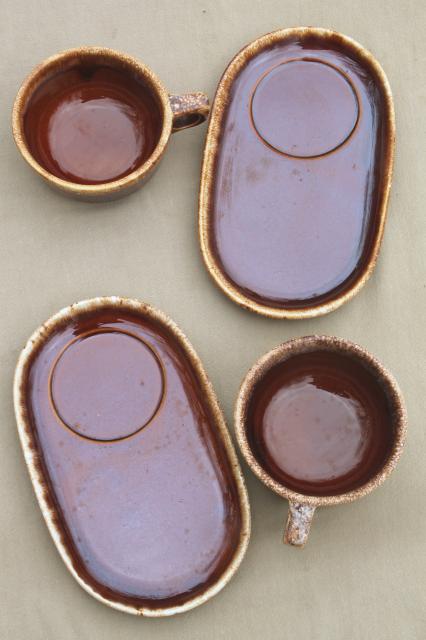 Hull brown drip glaze pottery soup mugs & snack tray plates, soup & sandwich sets