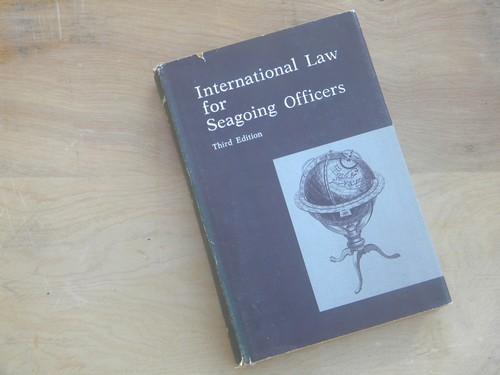International Law for Seagoing Officers Navy/Coast Guard/Merchant Marine
