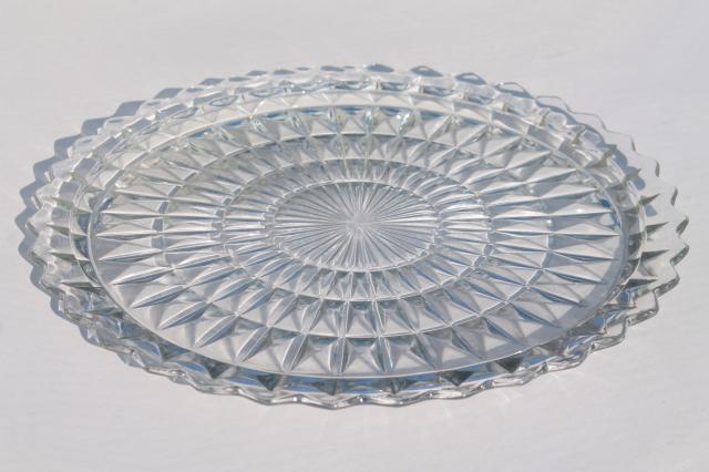 Jeannette Windsor pattern pressed glass serving plate, clear depression glass