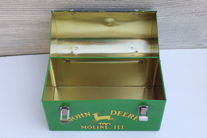 john deere lunch pail