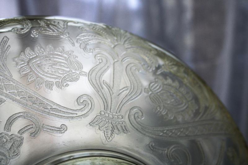 Lancaster Landrum pattern 1930s vintage yellow depression glass, large centerpiece bowl