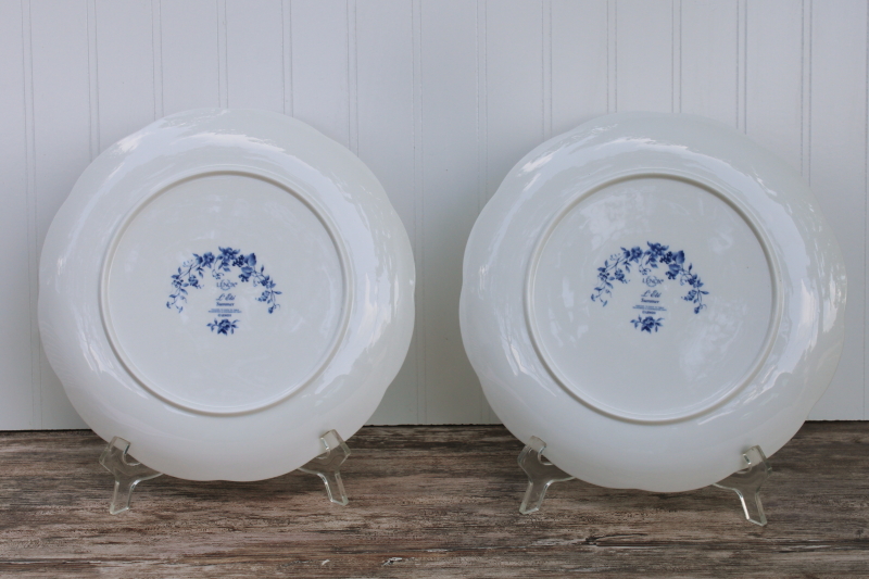 Lenox Les Saisons vintage French country blue  white china toile print dinner plates Summer