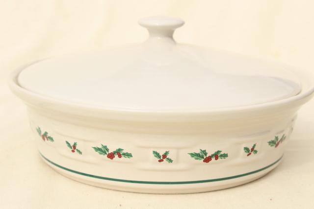 Longaberger Holly Christmas Traditions stoneware pottery, 2 qt covered casserole