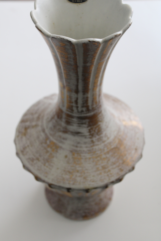 MCM vintage Royal Haeger Gold Tweed brushed matte glaze art pottery, tall ceramic vase