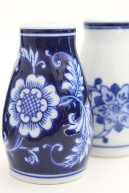 Mandarin Pier 1 blue & white floral china S&P shakers set, Chinese porcelain salt and pepper