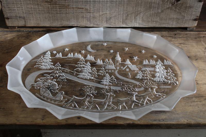 Mikasa crystal Christmas platter / serving tray, Silent Night Santa w/ sleigh