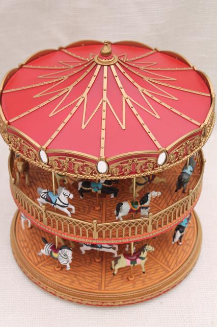 Mr Christmas double decker carousel, electronic music box plays holiday Christmas carols