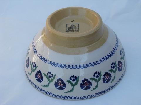 Nicholas Mosse - Ireland, pansy pattern bowl, Irish yellow ware pottery
