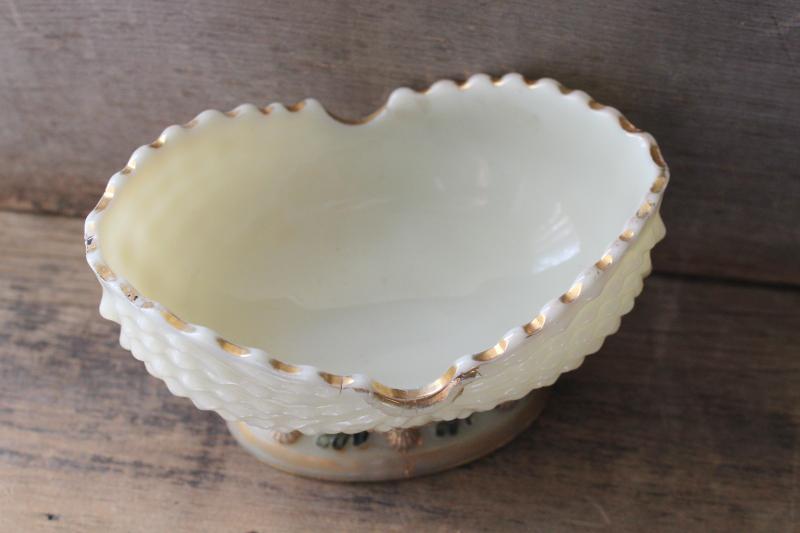 Northwood custard glass bowl, antique seashell seaweed pattern glass dish