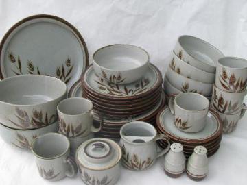 Otatgiri Harvest wheat stoneware pottery dishes set for 6, retro 70s vintage
