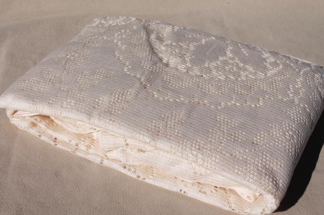 Parma Nottingham lace tablecloth, mint in package Scranton lace ivory ...