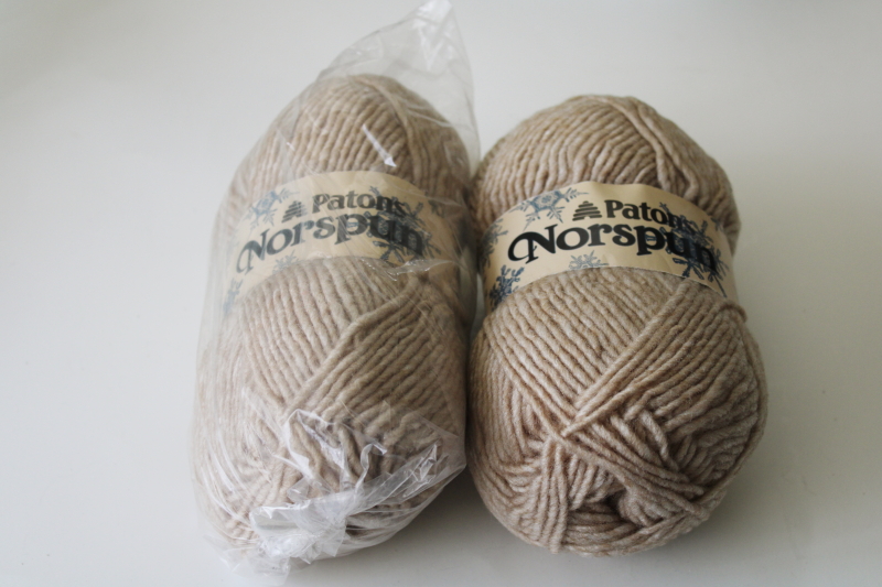 Patons Norspun natural color chunky Lopi style wool look acrylic blend yarn