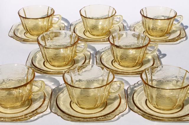 Patrician pattern vintage yellow depression glass tea cups & saucers set of 8