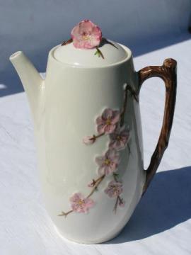 Peach Blossom china coffee pot, vintage Metlox PoppyTrail pottery dinnerware