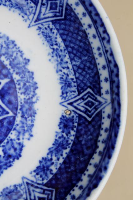 Petrus Regout Maastricht Holland old stick spatter Delft flow blue & white china tea saucer bowl