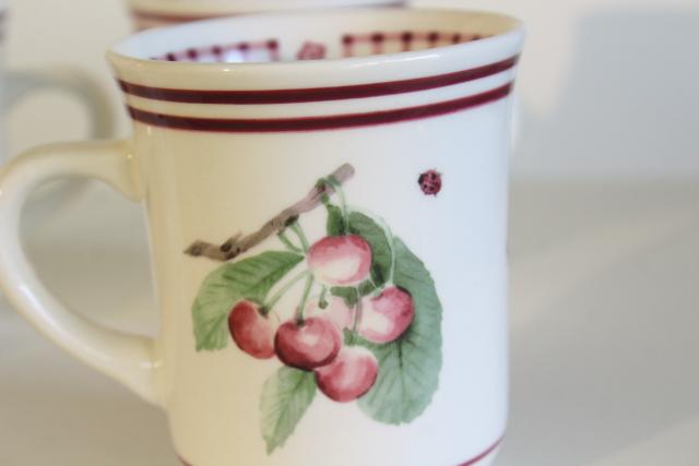 Pfaltzgraff Delicious pattern mugs, ceramic coffee mugs w/ cherries red apple