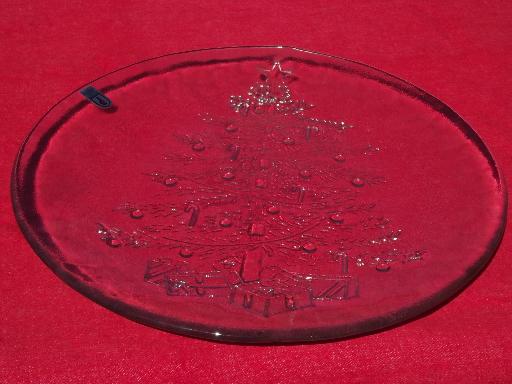 Pilgrim glass Christmas tree holiday cake plate or round serving tray