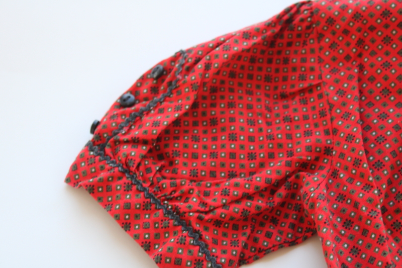 Polly Flinders vintage smocked cotton dress w/ full skirt Christmas red little girls size 5