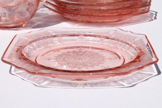 Princess pink depression glass 1930s vintage Anchor Hocking plates & cups